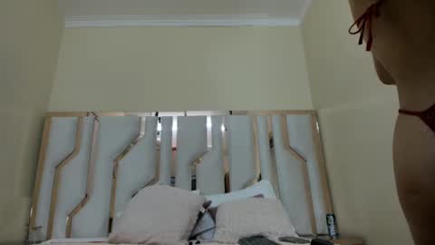    online show from January 20, 2025, 8:40 pm