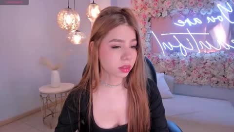 Tiffanny Sins online show from March 15, 2026, 2:28 am