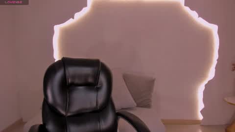 Tiffanny Sins online show from July 23, 2026, 3:26 am