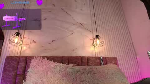 tiffany_johnson111 online show from July 28, 2026, 8:52 pm