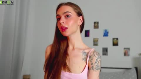 tiffany online show from September 17, 2025, 11:39 pm