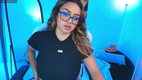 Snapshot of tiffany_lopez22 chatting on July 27, 2026, 3:13 am Tiffany Lopez online show from July 27, 2026, 3:13 am