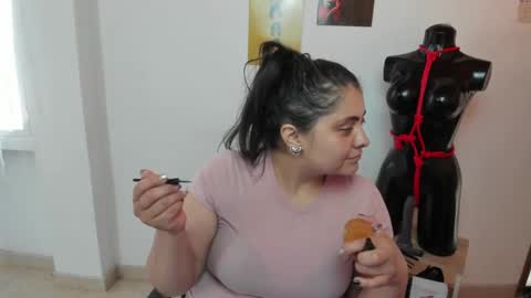 TiffanyAmazing online show from September 17, 2025, 12:51 pm