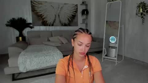 Tiffany Houston online show from August 4, 2026, 6:16 am