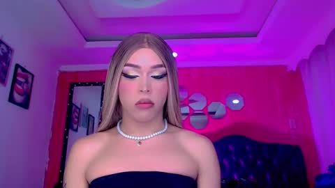 tiffanymackensyy69 online show from April 25, 2026, 2:25 am