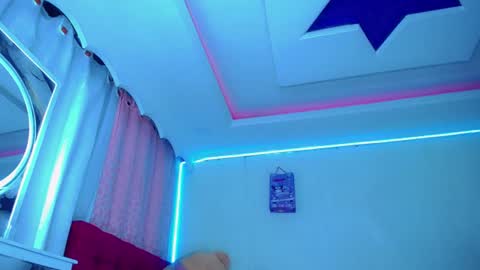tiffanymackensyy69 online show from May 27, 2026, 2:08 am