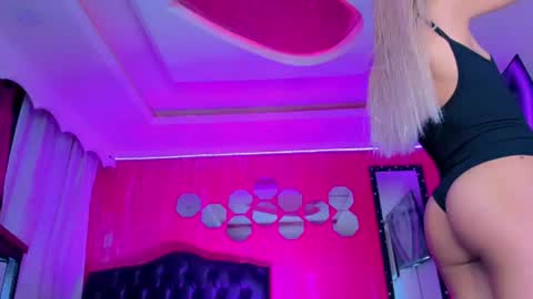 tiffanymackensyy69 online show from July 22, 2026, 3:53 am