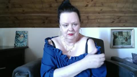 TiffanyMature online show from May 2, 2026, 2:55 pm