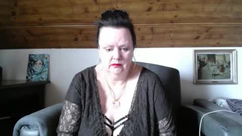 TiffanyMature online show from May 5, 2026, 9:17 am
