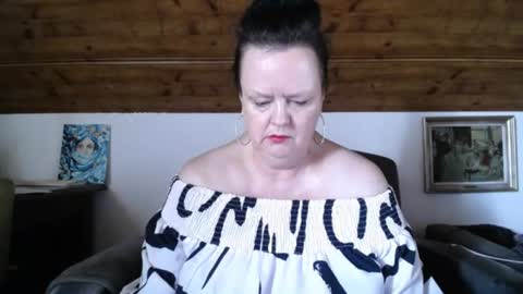 TiffanyMature online show from July 24, 2026, 9:29 am