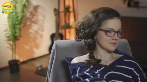 tiffanyriox online show from February 10, 2026, 12:48 am