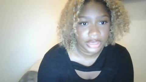 Snapshot of tiffanyward96 chatting on September 18, 2025, 5:53 am Tiffany online show from September 18, 2025, 5:53 am