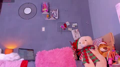 Snapshot of tiffbeautiful chatting on December 24, 2024, 6:22 am online show from December 24, 2024, 6:22 am