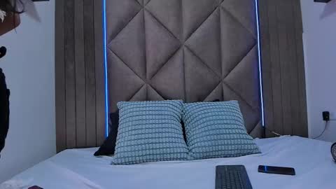 Tiffany  online show from September 13, 2025, 7:46 pm