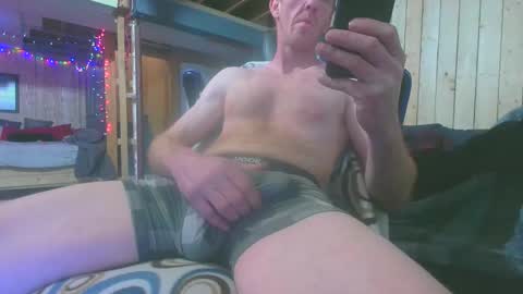 Snapshot of tigars36 chatting on April 27, 2026, 4:54 am Tigars36 online show from April 27, 2026, 4:54 am