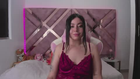 Ana online show from June 5, 2026, 10:15 pm