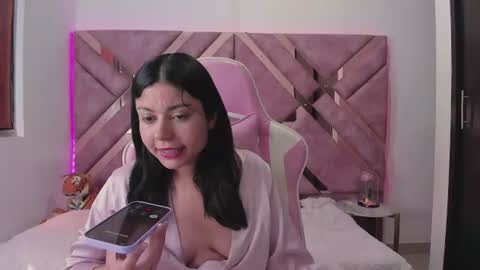 Ana online show from June 19, 2026, 4:22 pm