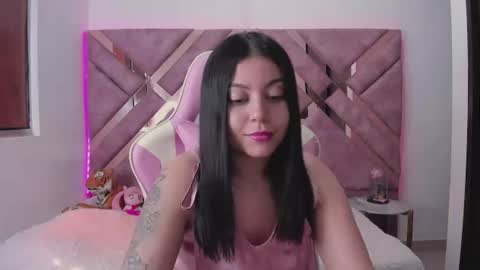 Ana online show from July 5, 2026, 3:52 pm