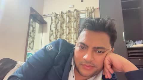 Snapshot of tigertinku chatting on November 19, 2025, 6:19 pm tigertinku online show from November 19, 2025, 6:19 pm