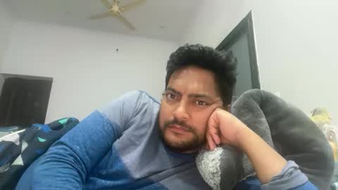 Snapshot of tigertinku chatting on May 1, 2026, 4:55 pm tigertinku online show from May 1, 2026, 4:55 pm