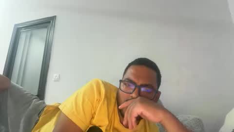 Snapshot of tigertinku chatting on May 17, 2026, 6:04 pm tigertinku online show from May 17, 2026, 6:04 pm