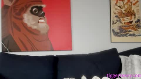   All my Links online show from November 19, 2025, 7:25 pm