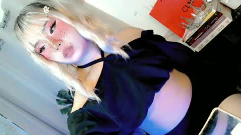 tight_elliana online show from July 2, 2026, 11:38 am