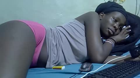 tight_pussie online show from March 9, 2026, 6:56 pm