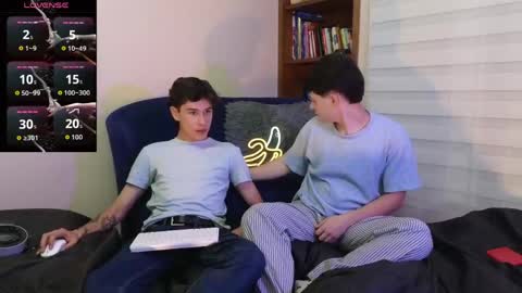Snapshot of tightncuteass chatting on May 17, 2026, 12:19 am Camilo online show from May 17, 2026, 12:19 am
