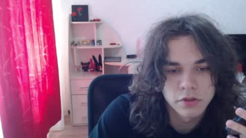 Snapshot of tiiiiiiiiiim chatting on June 30, 2026, 11:44 am Tim online show from June 30, 2026, 11:44 am