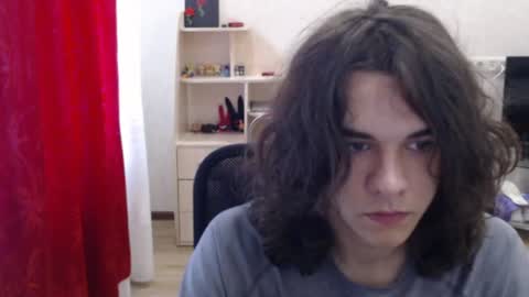 Snapshot of tiiiiiiiiiim chatting on July 6, 2026, 3:03 pm Tim online show from July 6, 2026, 3:03 pm