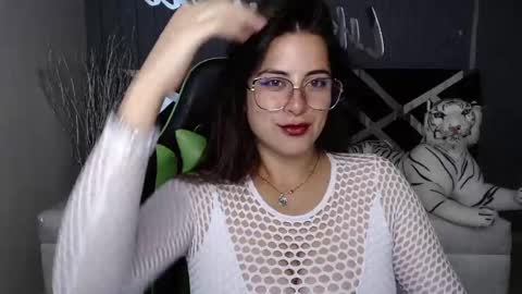 Snapshot of tiina_a chatting on January 11, 2025, 10:40 am Tiina online show from January 11, 2025, 10:40 am