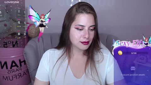 Snapshot of tiina_a chatting on February 11, 2025, 4:35 pm Tiina online show from February 11, 2025, 4:35 pm