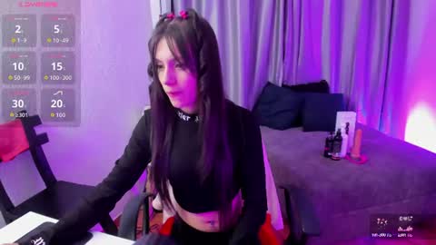 tiinajonus_ online show from July 16, 2026, 4:18 am