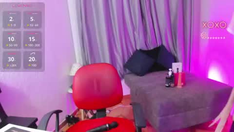 tiinajonus_ online show from July 28, 2026, 4:19 am