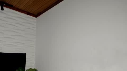 Snapshot of tim__fox chatting on May 7, 2026, 12:10 pm Tim Fox online show from May 7, 2026, 12:10 pm