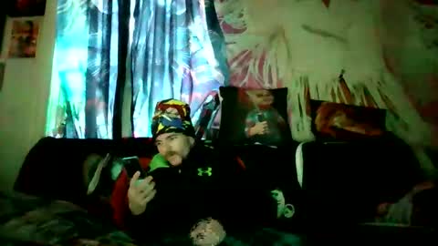 timbits8611721883 online show from December 18, 2025, 9:43 pm