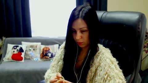 Snapshot of timeparadice chatting on April 24, 2026, 8:06 am Luisa online show from April 24, 2026, 8:06 am