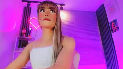 Hallie And Annie online show from February 26, 2026, 2:43 am