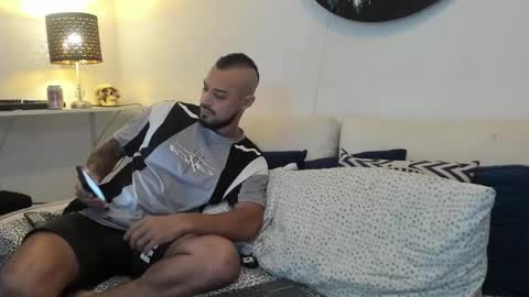 Snapshot of timothy_eliot chatting on October 24, 2025, 2:41 am wanna play bareback uncut colombian couple new twink bbk online show from October 24, 2025, 2:41 am