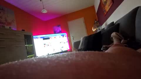 Snapshot of timschmidt112021 chatting on January 9, 2026, 1:52 am timschmidt112021 online show from January 9, 2026, 1:52 am