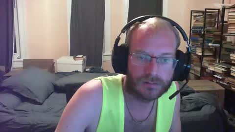 timtimmyyyy online show from November 25, 2025, 10:32 pm