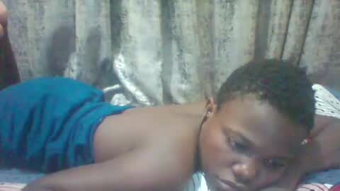 christine online show from November 23, 2025, 2:33 am