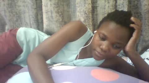 Snapshot of tina2030_1 chatting on July 18, 2026, 7:12 am tee online show from July 18, 2026, 7:12 am