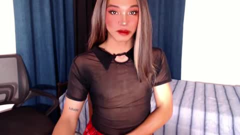 Snapshot of tina_allure chatting on January 19, 2025, 3:50 am Tina online show from January 19, 2025, 3:50 am