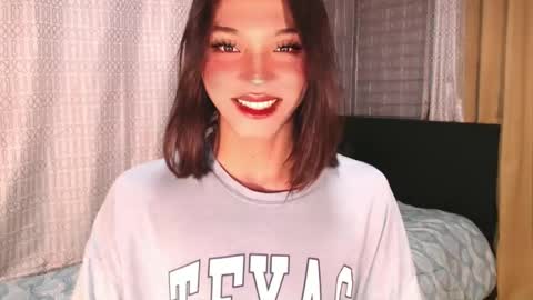 Snapshot of tina_allure chatting on February 4, 2025, 5:55 pm Tina online show from February 4, 2025, 5:55 pm