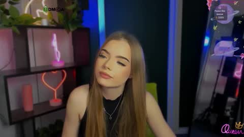 tina_golden1 online show from March 25, 2026, 3:07 pm