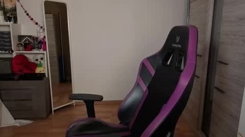 Tina Angel online show from February 8, 2026, 5:49 pm