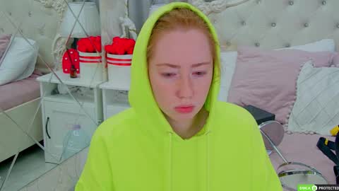 Snapshot of tinabrook chatting on September 22, 2025, 3:19 am Tina online show from September 22, 2025, 3:19 am