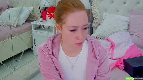 Snapshot of tinabrook chatting on October 8, 2025, 3:37 am Tina online show from October 8, 2025, 3:37 am